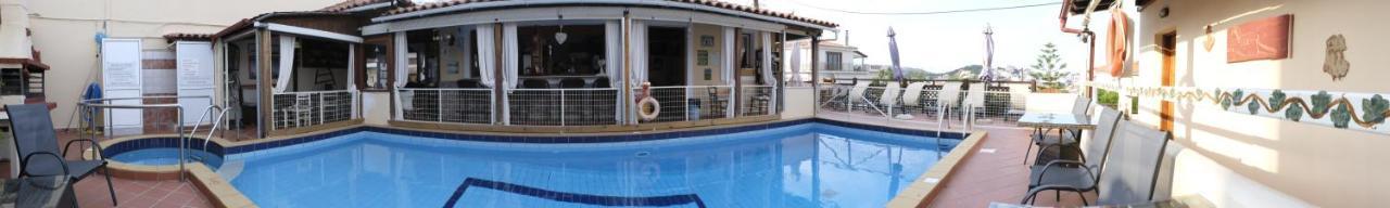 Taxiarchis Apartments Città di Skiathos Esterno foto