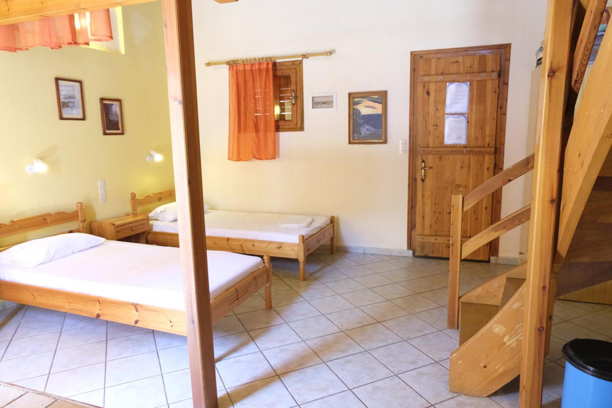 Taxiarchis Apartments Città di Skiathos Camera foto